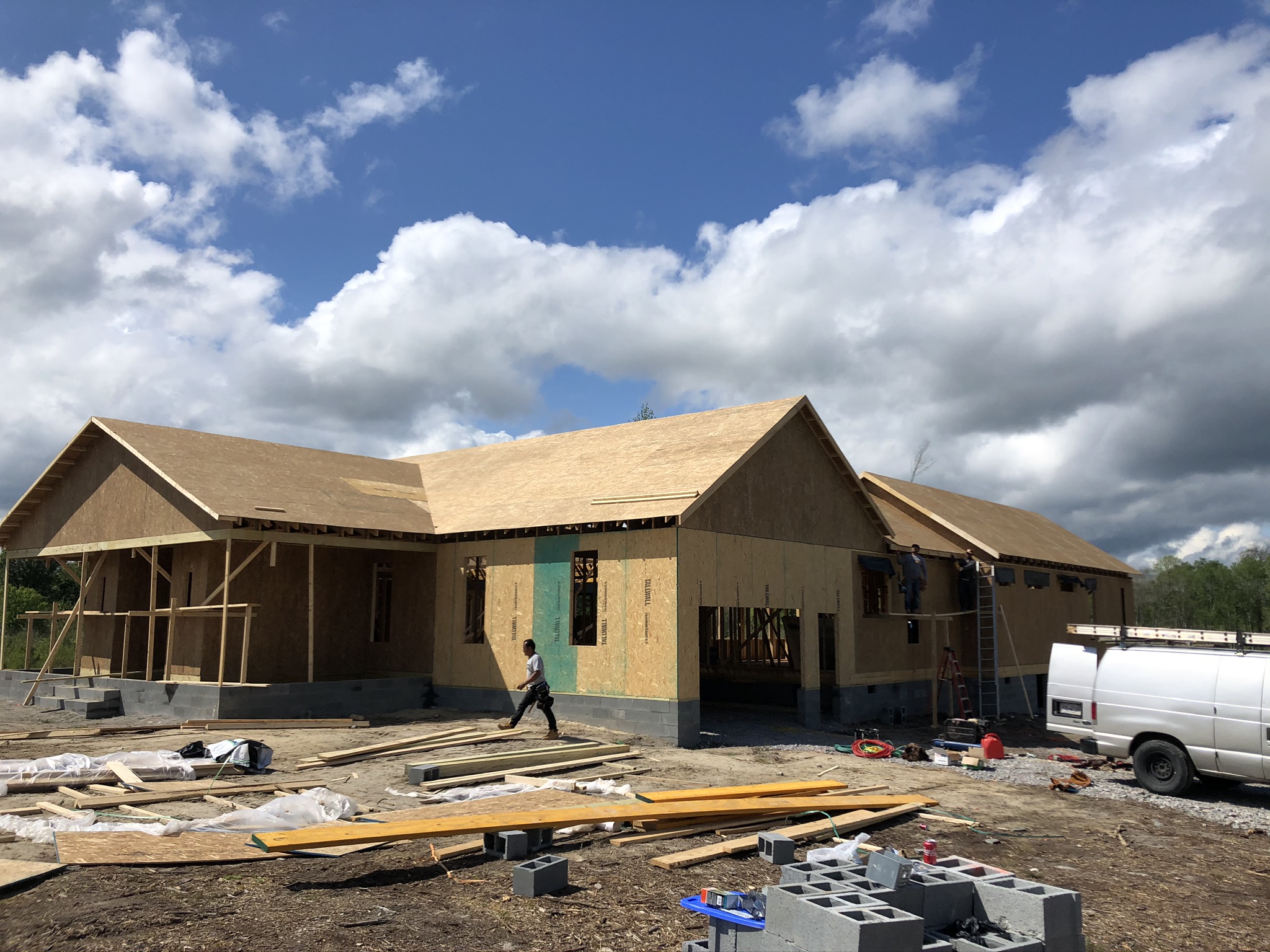 Exterior framing and roof sheathing on custom rancher